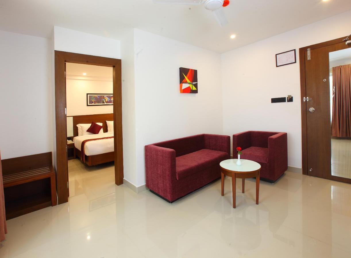 Hotel Park Residency Kozhancheri Zewnętrze zdjęcie